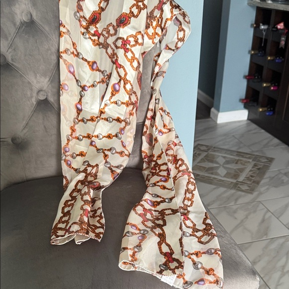 Chain Pattern Scarf - Picture 5 of 5